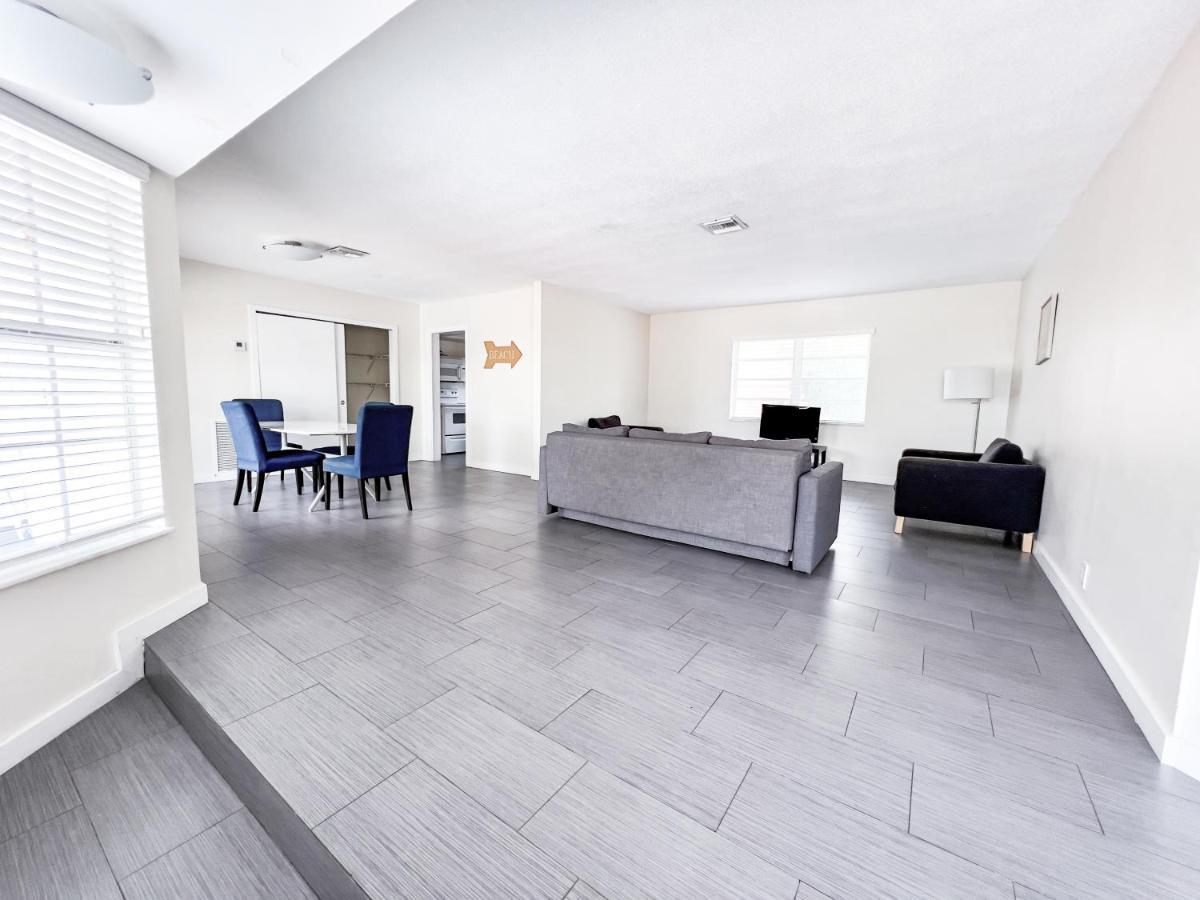 פורט לודרדייל Tara Hotel A North Beach Village Resort Hotel מראה חיצוני תמונה